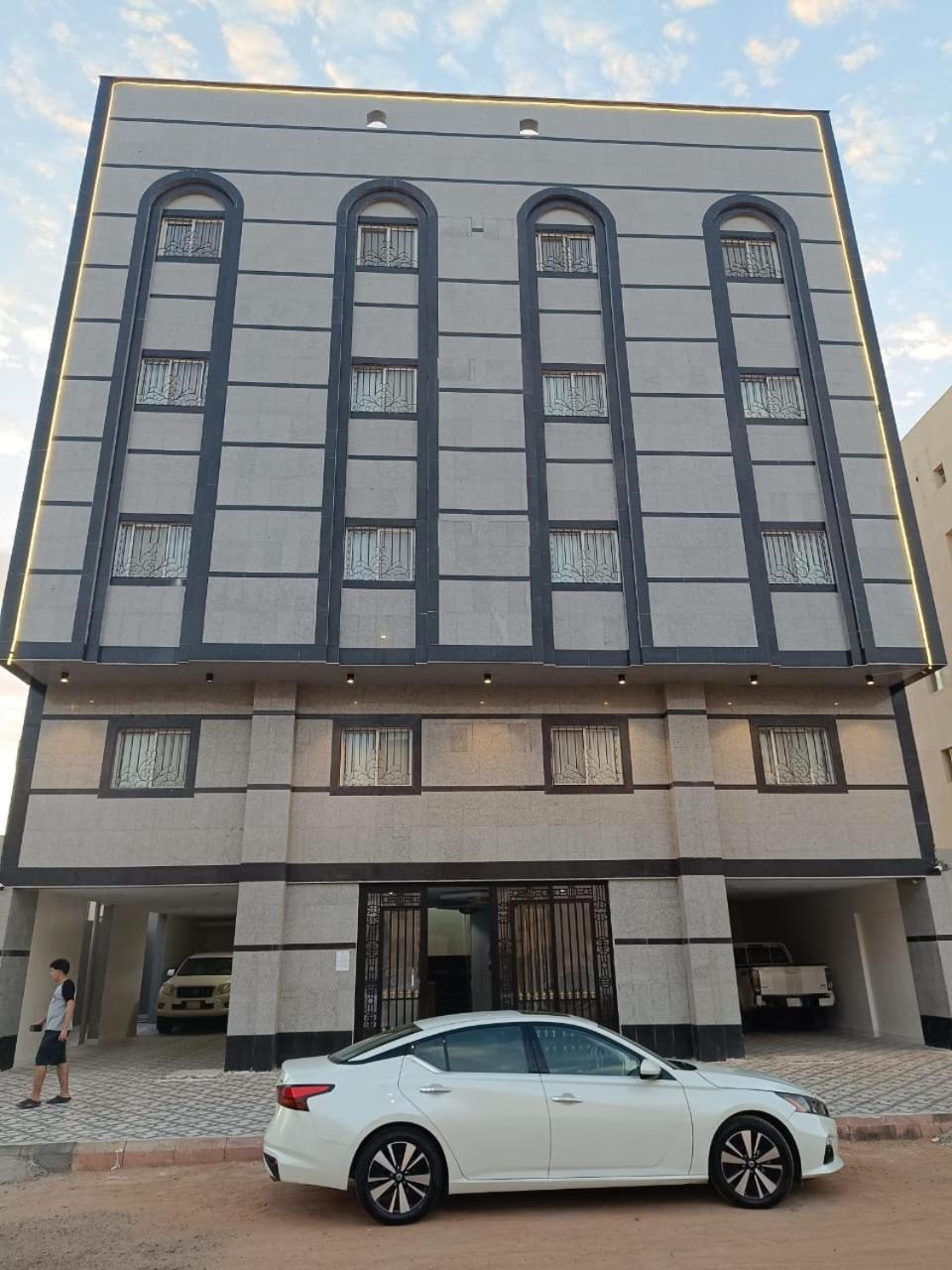 Yaqoot Al Madina Suites Al Awali Extérieur photo