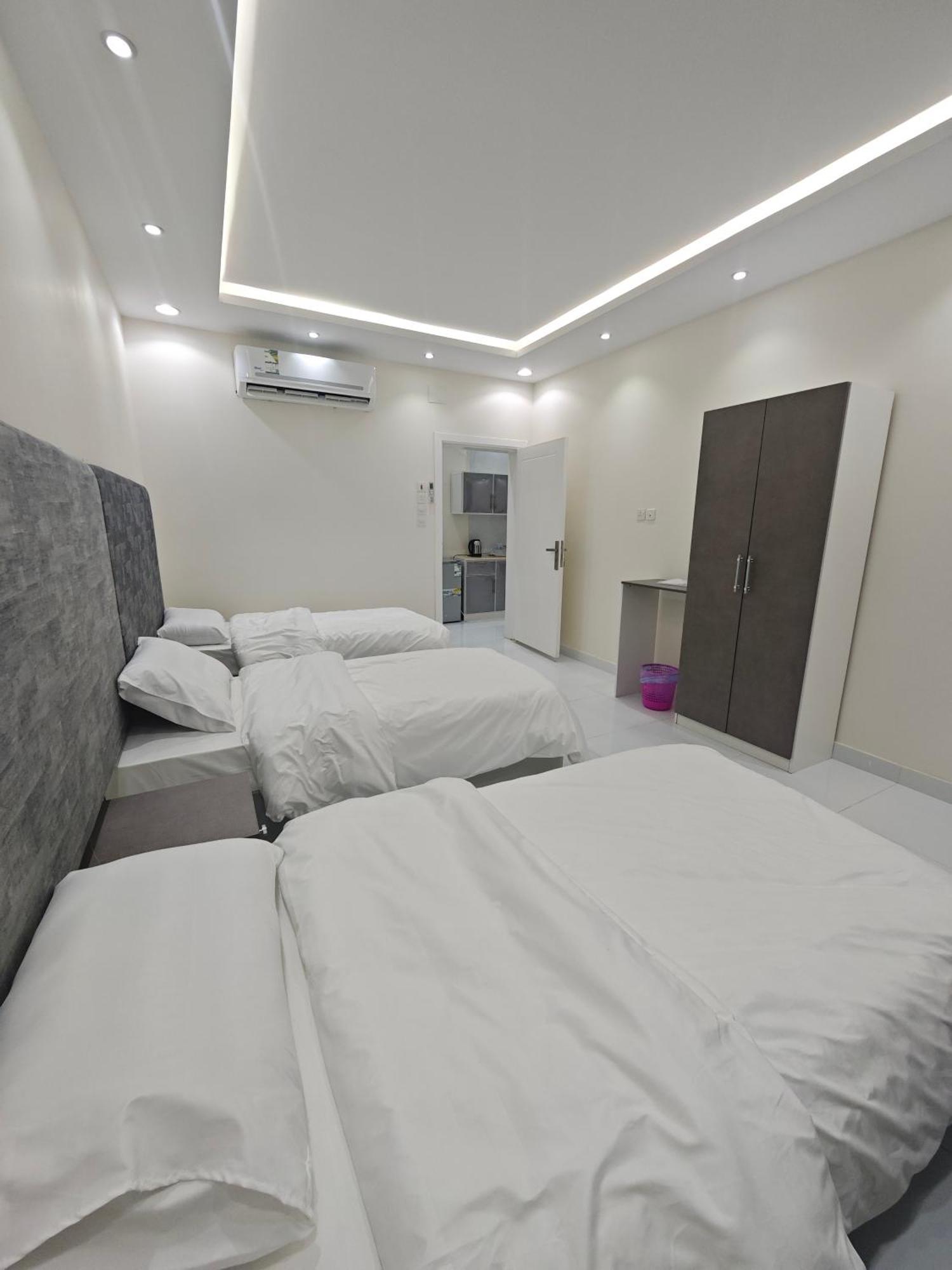 Yaqoot Al Madina Suites Al Awali Extérieur photo