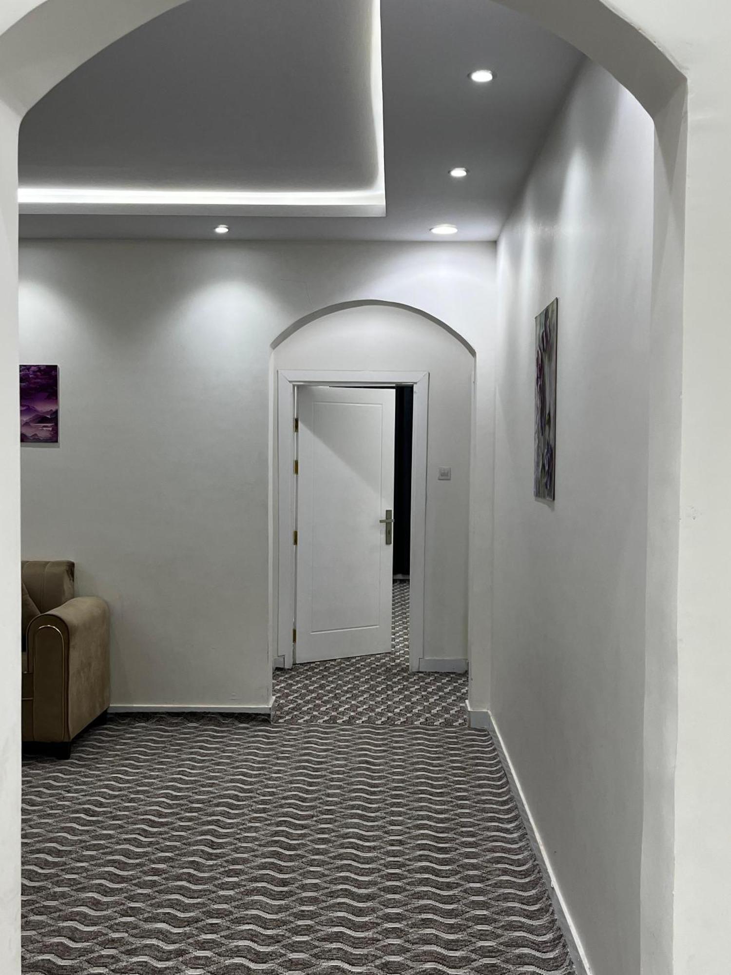 Yaqoot Al Madina Suites Al Awali Extérieur photo